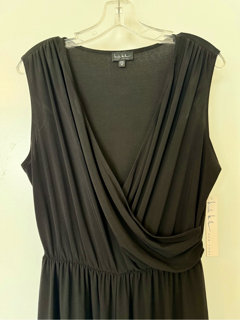 Nicole Miller Black Sleeveless Faux-Wrap Jumpsuit - Picture 4 of 8
